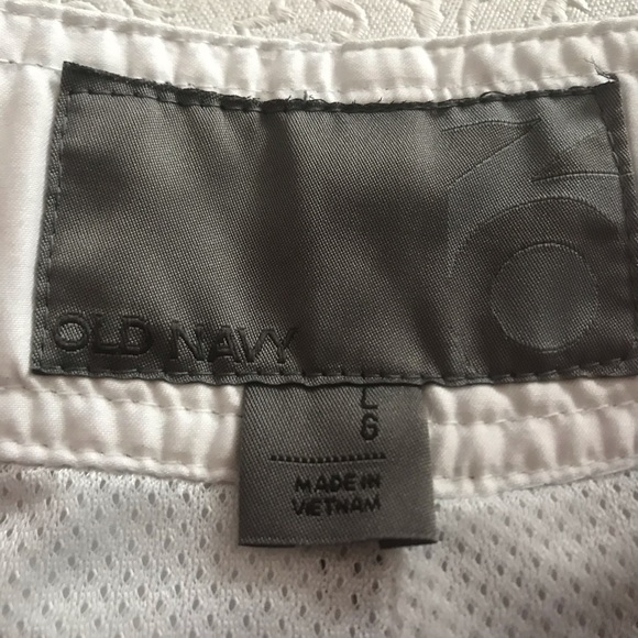Old Navy Mens Swim Shorts - Picture 6 of 8